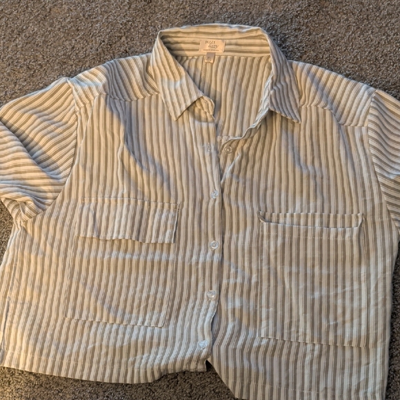 Casual Striped Button-Down Shirt - Picture 1 of 1
